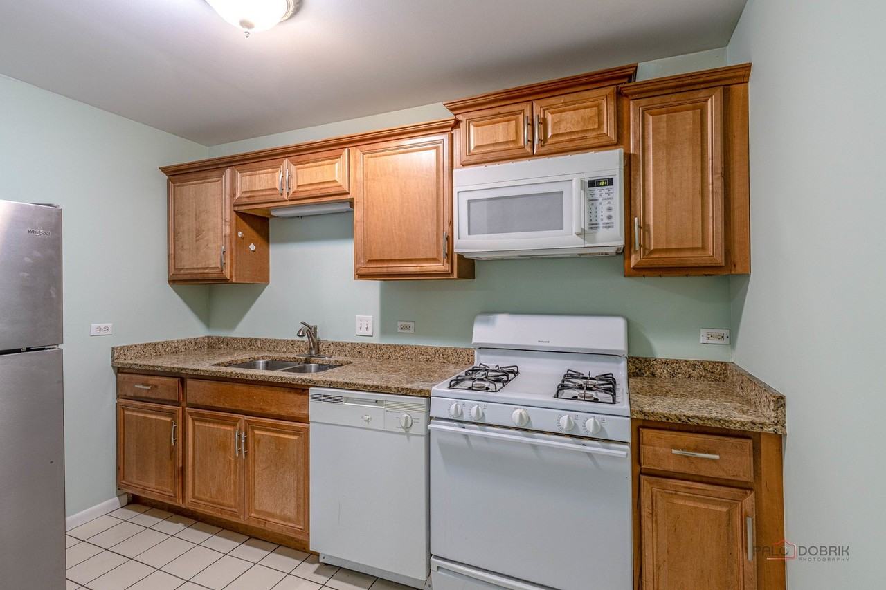 1147 Miller Ln #201 - Photo 6 of 18