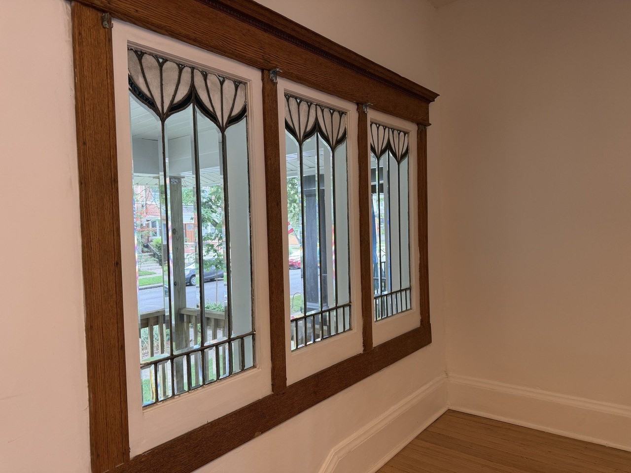 1448 W Glenlake Ave - Photo 5 of 16