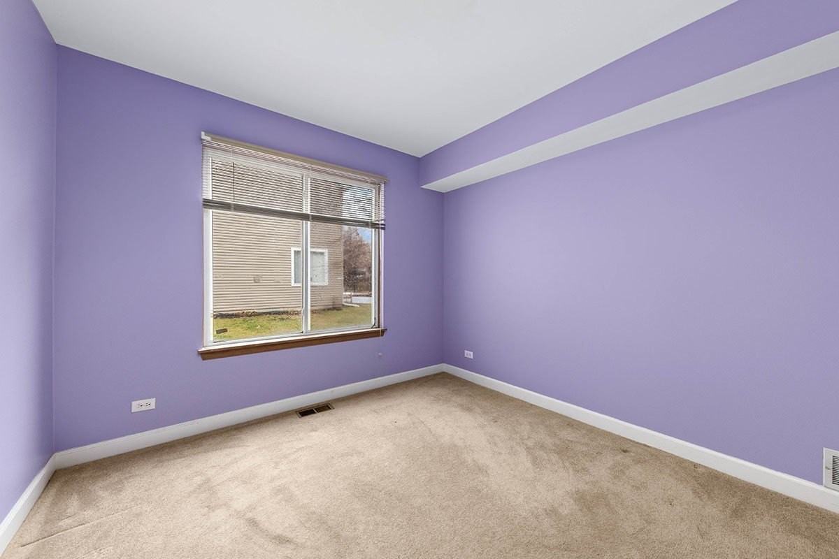 3202 Whitney Rd - Photo 3 of 28