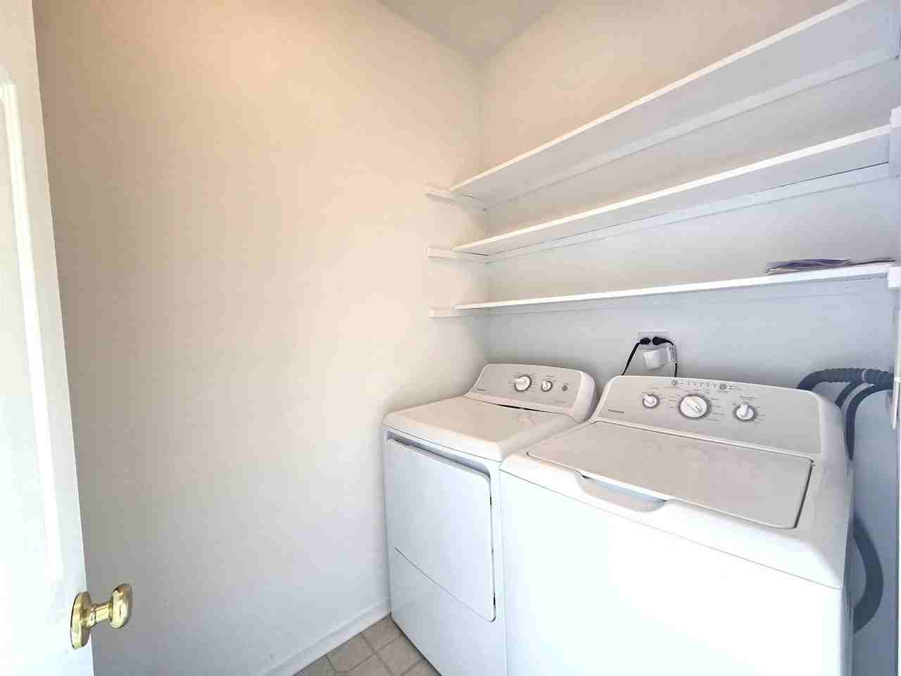 652 S Rosehall Ln - Photo 7 of 19
