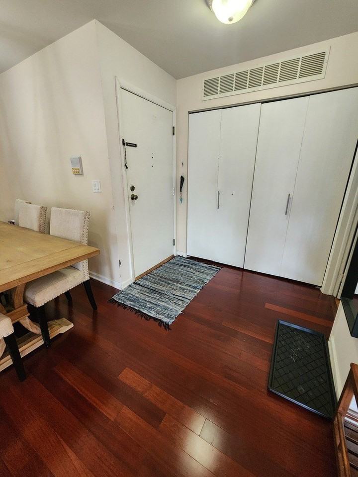 220 Hawthorne Ct #A2 - Photo 2 of 18