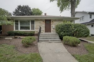 featured image of 219 Spring Ave