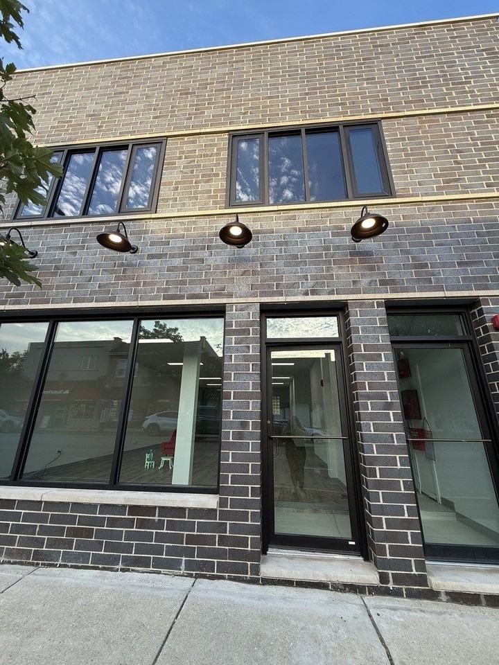 33 N Cass Ave #2 - Photo 2 of 12