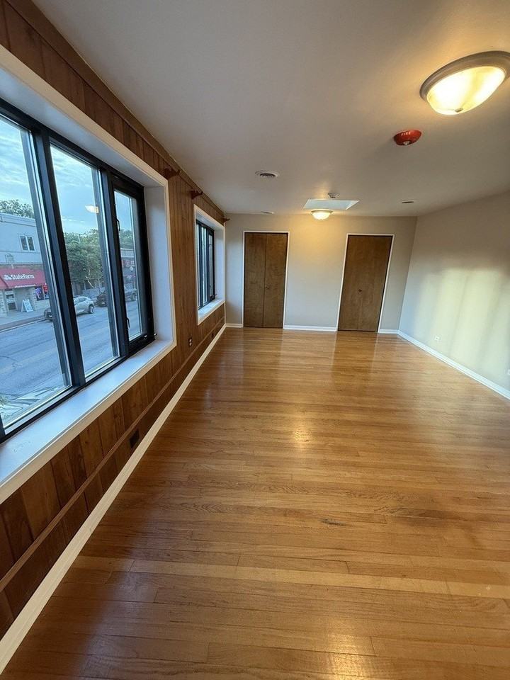 33 N Cass Ave #2 - Photo 5 of 12