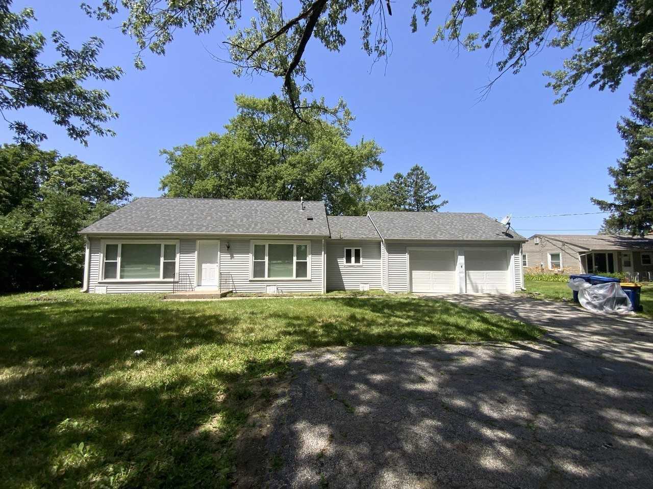340 Sanders Rd - Photo 2 of 16