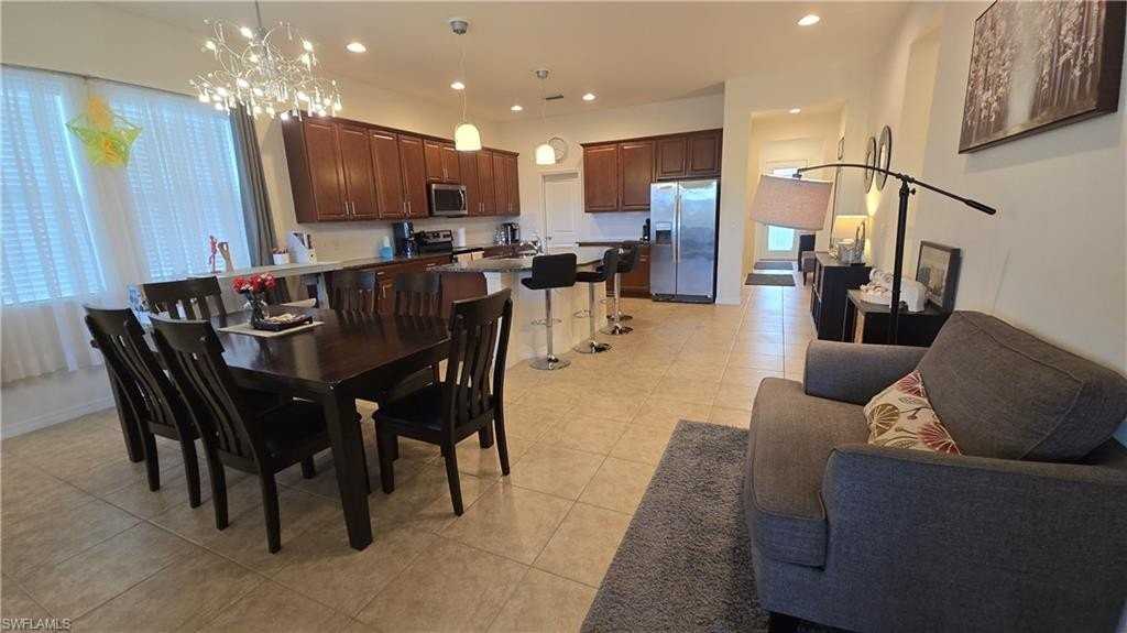 4339 Bismark Way - Photo 7 of 19