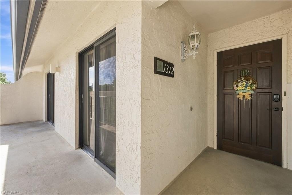3370 10th St N #1312 - Photo 4 of 31