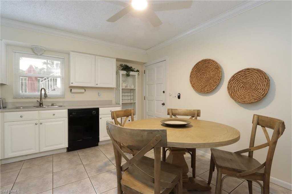 940 3rd St S #101 - Photo 6 of 17
