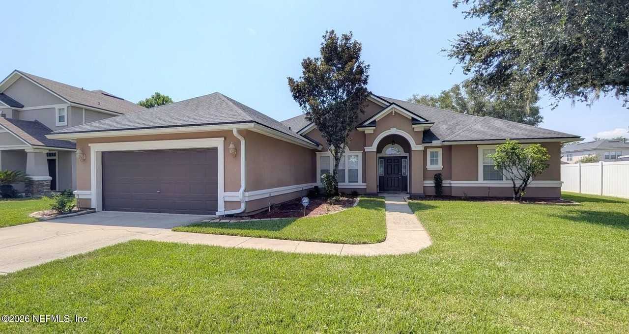 3120 Double Oaks Dr - Photo 3 of 33