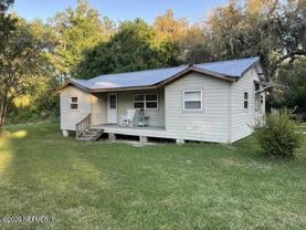 19945 Nw County Road 235 - Photo 1 of 1