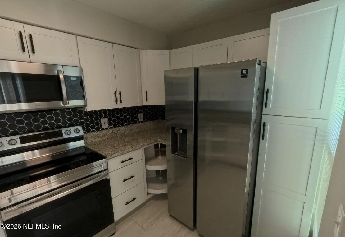 8319 Daisy Ln S - Photo 4 of 20