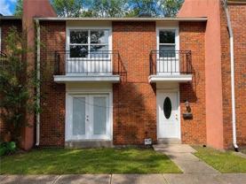 7702 Belcrest Pl - Photo 1 of 1