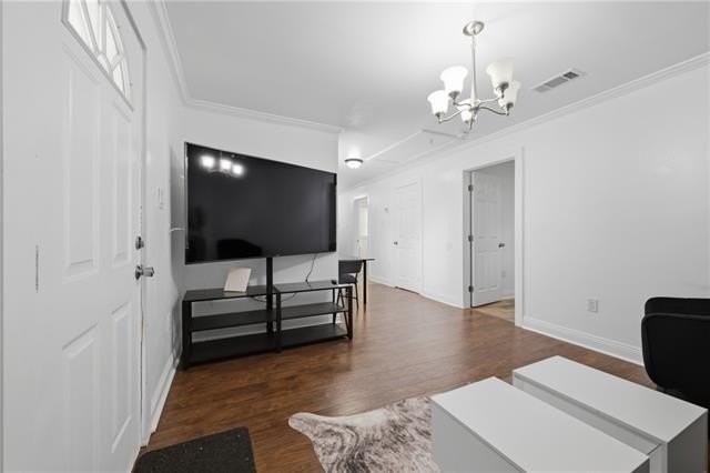 1710A S Lopez St - Photo 3 of 15