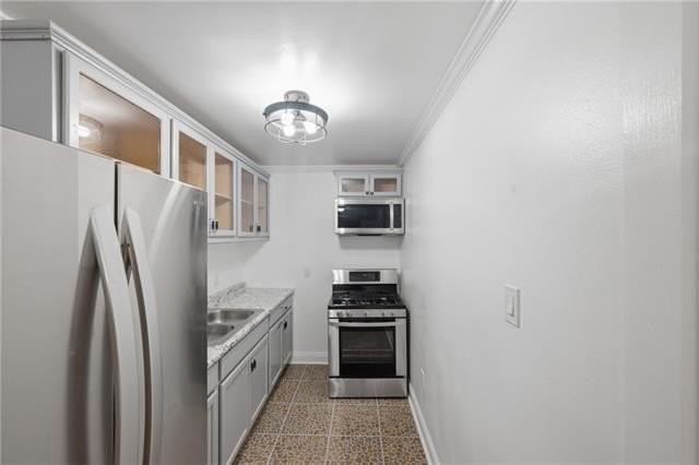 1710A S Lopez St - Photo 6 of 15