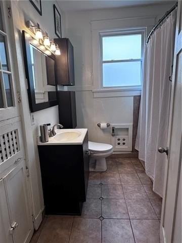 1908 Broadway St - Photo 3 of 14