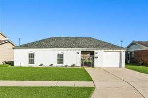 featured image of 641 Fielding Ave