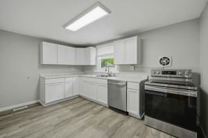 featured image of 101 Douglas Ave