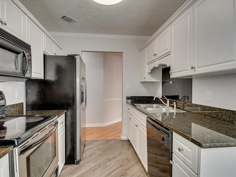 7652 Main Street - Photo 7 of 17