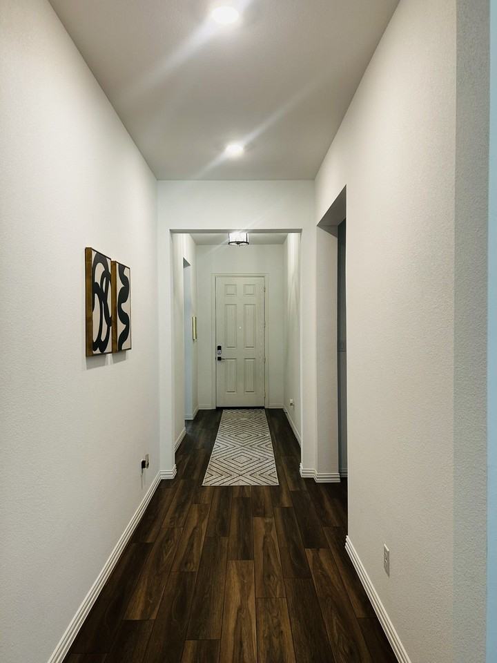 2106 Franklin St - Photo 7 of 31