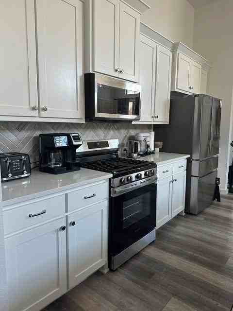 2621 Chablis Dr - Photo 6 of 24