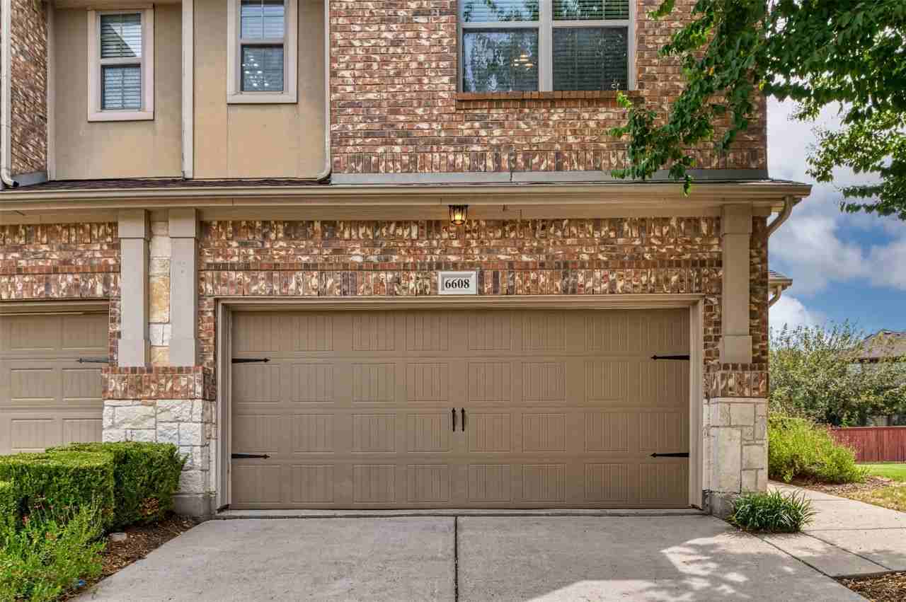 6608 Rutherford Rd - Photo 4 of 30