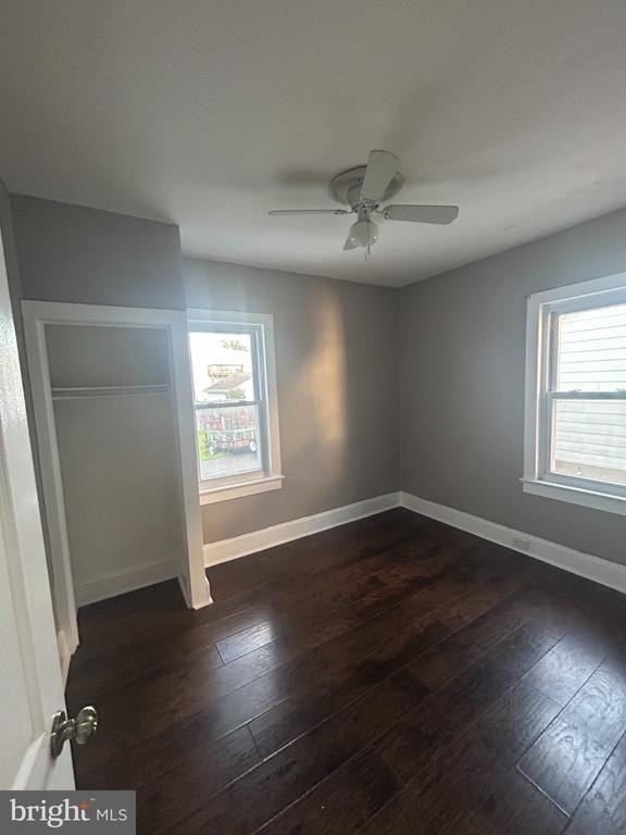 296 Homecrest Ave - Photo 6 of 10