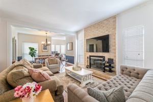 featured image of 4320 Bellaire Dr S #205W