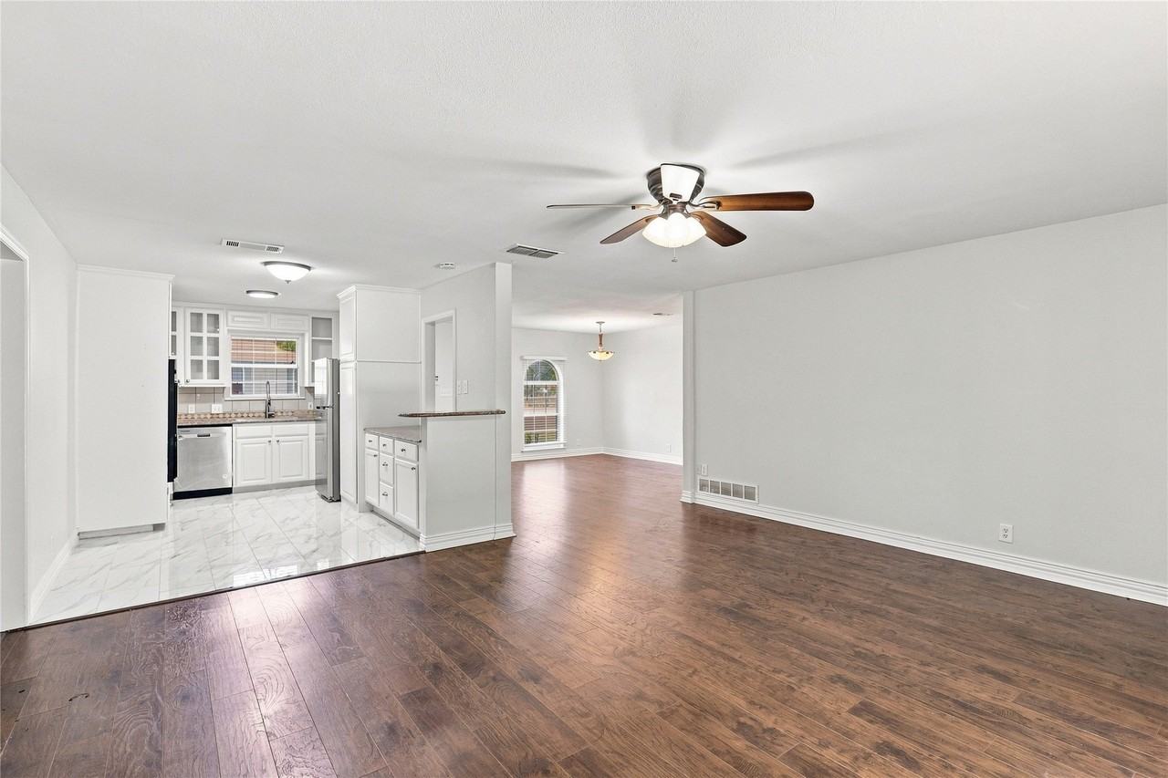 6705 Nola Ct - Photo 4 of 16