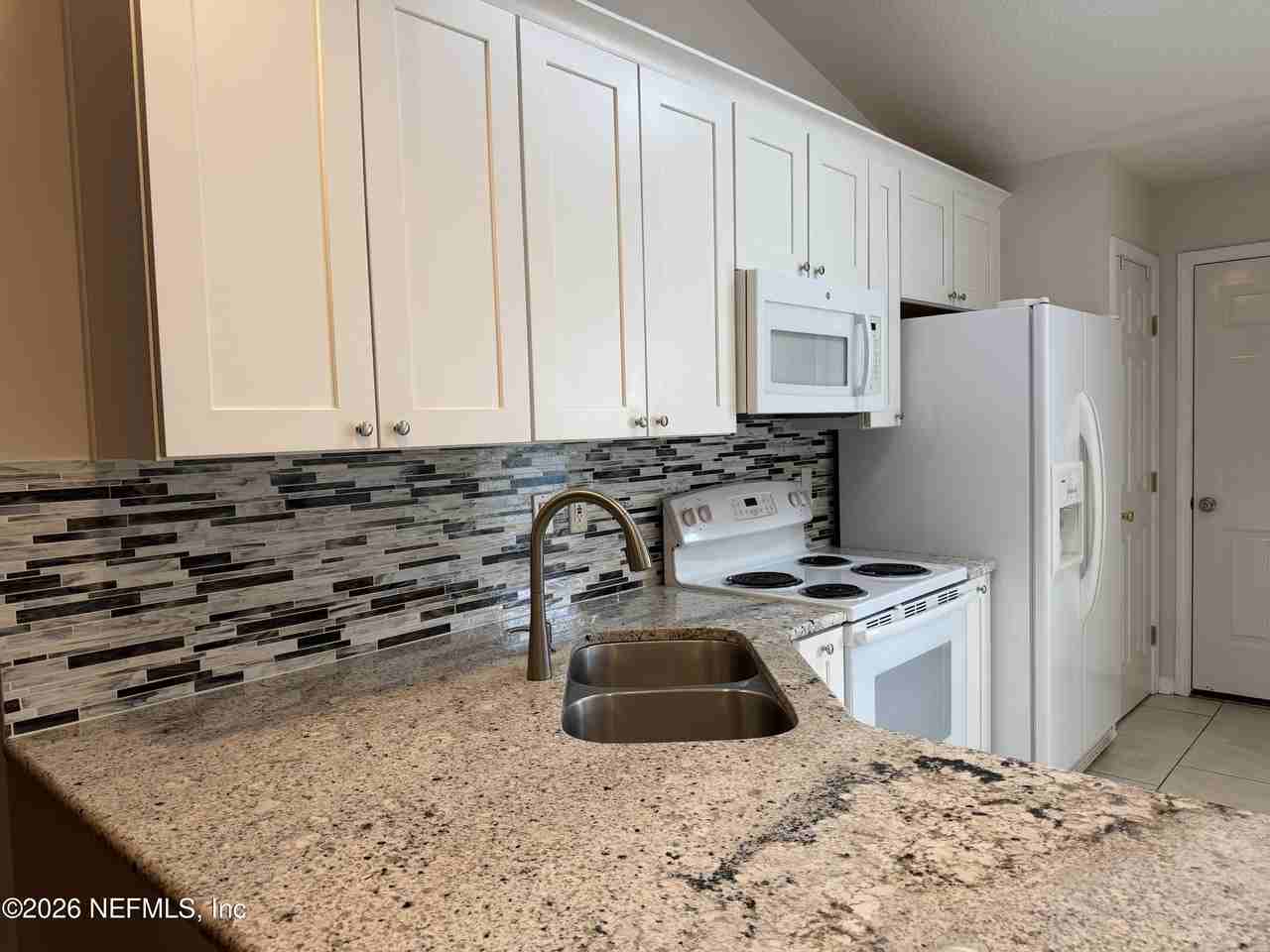 1508 Irishwood Ct - Photo 7 of 23