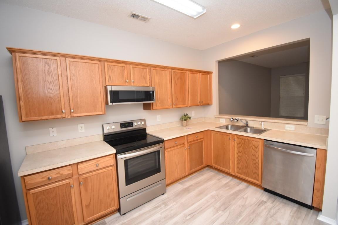 306 Kiskadee Loop - Photo 5 of 18