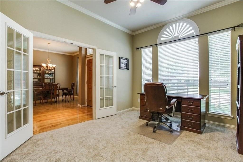 8447 Firewheel Ln - Photo 5 of 25