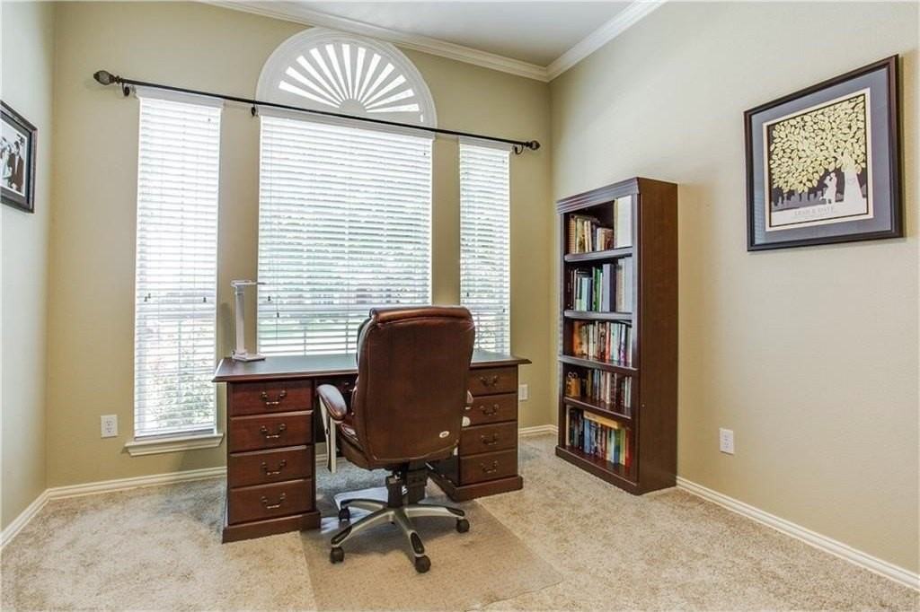8447 Firewheel Ln - Photo 6 of 25