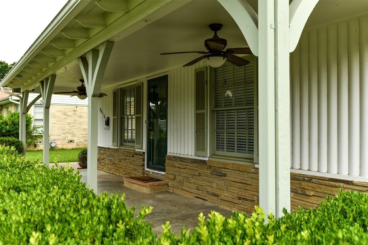 3516 Rashti Ct - Photo 2 of 24