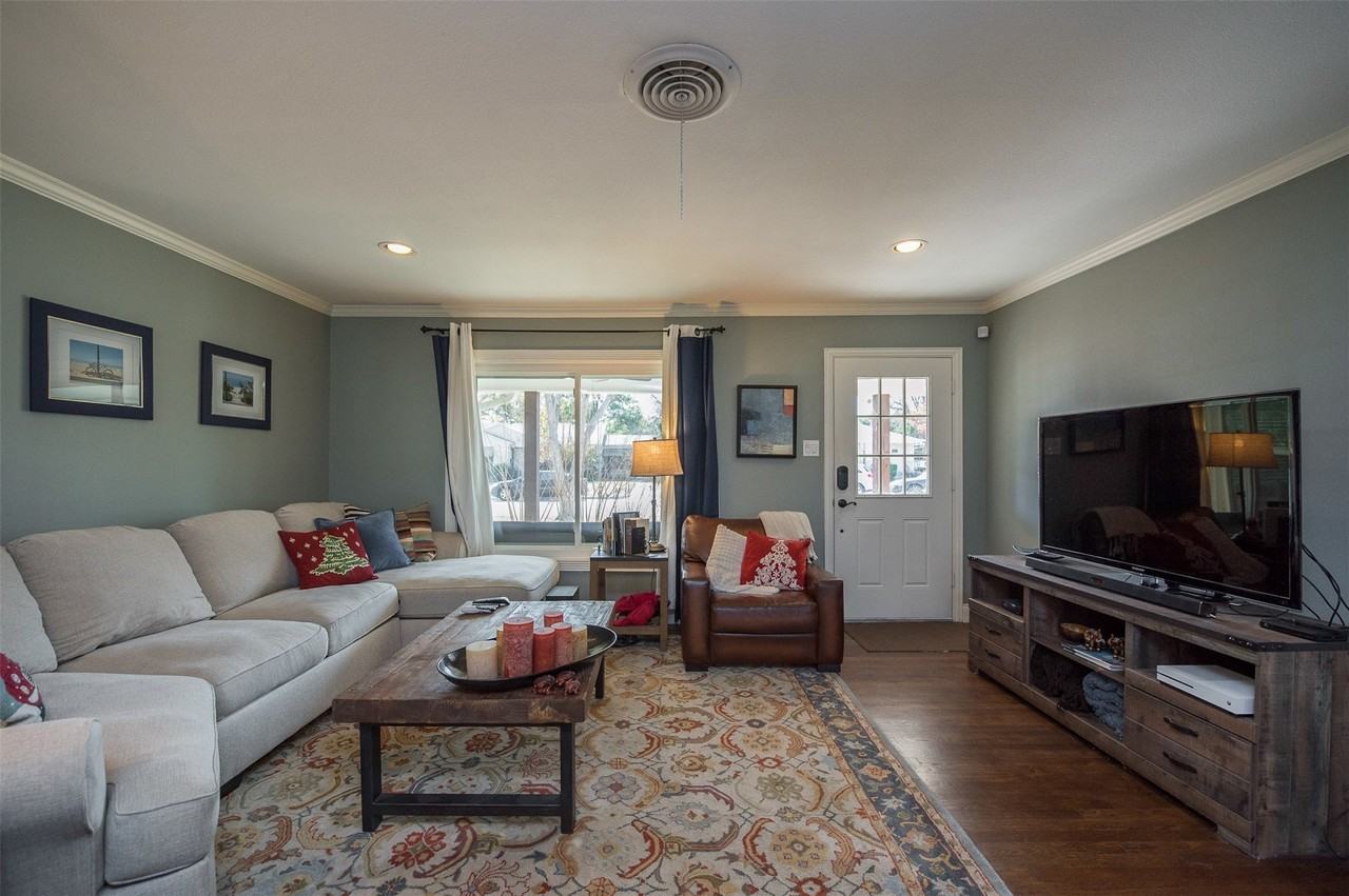 3540 Rashti Ct - Photo 3 of 23