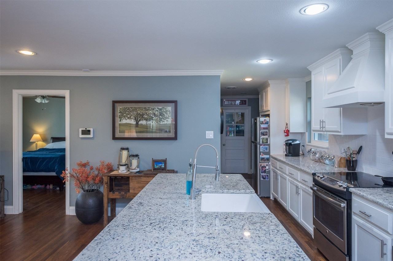 3540 Rashti Ct - Photo 7 of 23