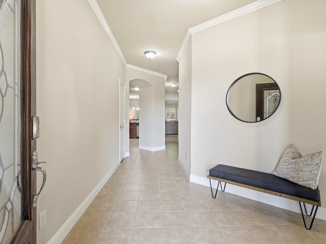 609 Racine Dr - Photo 4 of 29
