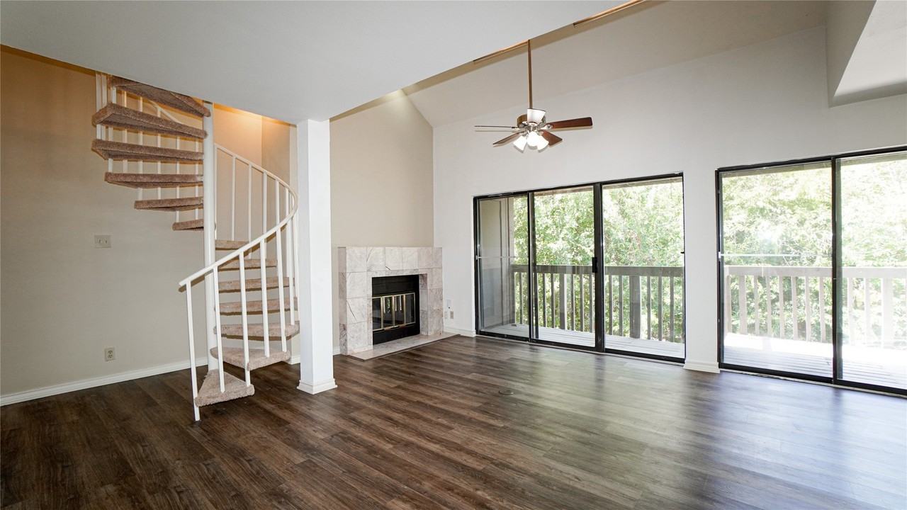1220 Signal Ridge Pl - Photo 4 of 24