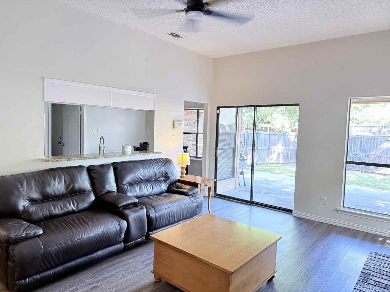 3213 Sailmaker Ln - Photo 4 of 15