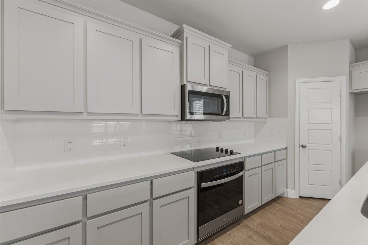 6020 Bursey Rd - Photo 6 of 33
