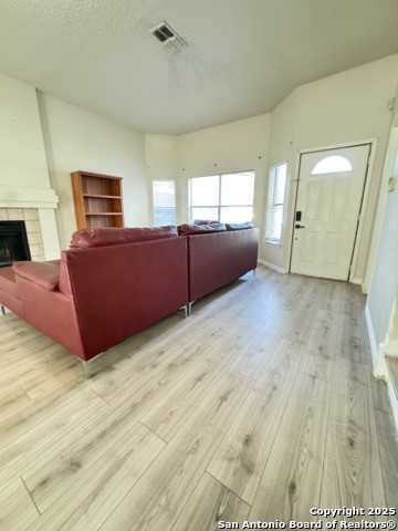 230 Saddlebrook Dr - Photo 5 of 28
