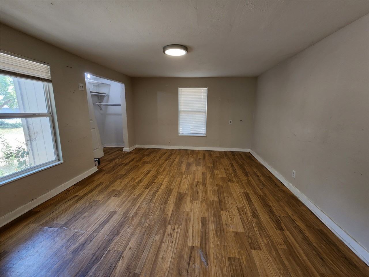 508 Acme St - Photo 6 of 15