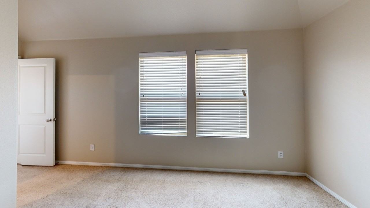 6204 Painswick Dr - Photo 7 of 24