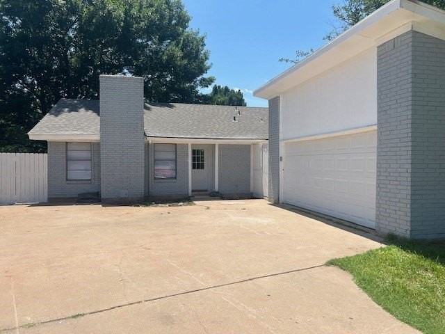 4826 Stonecrest Ct - Photo 2 of 18