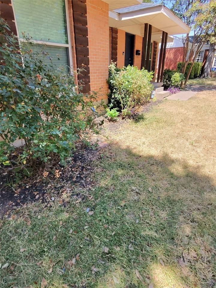 3241 S Edgefield Ave - Photo 3 of 18