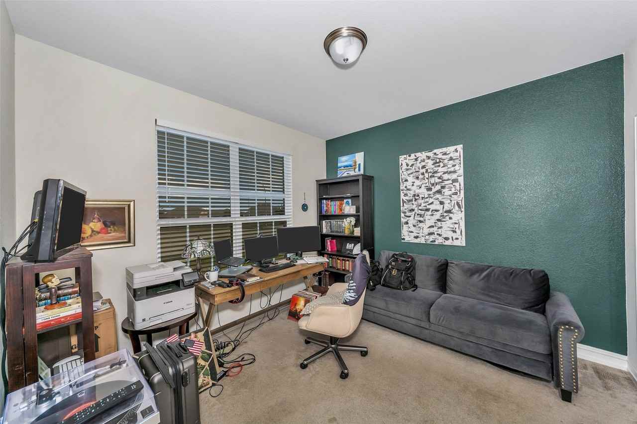 8109 Brahmin Ct - Photo 5 of 34