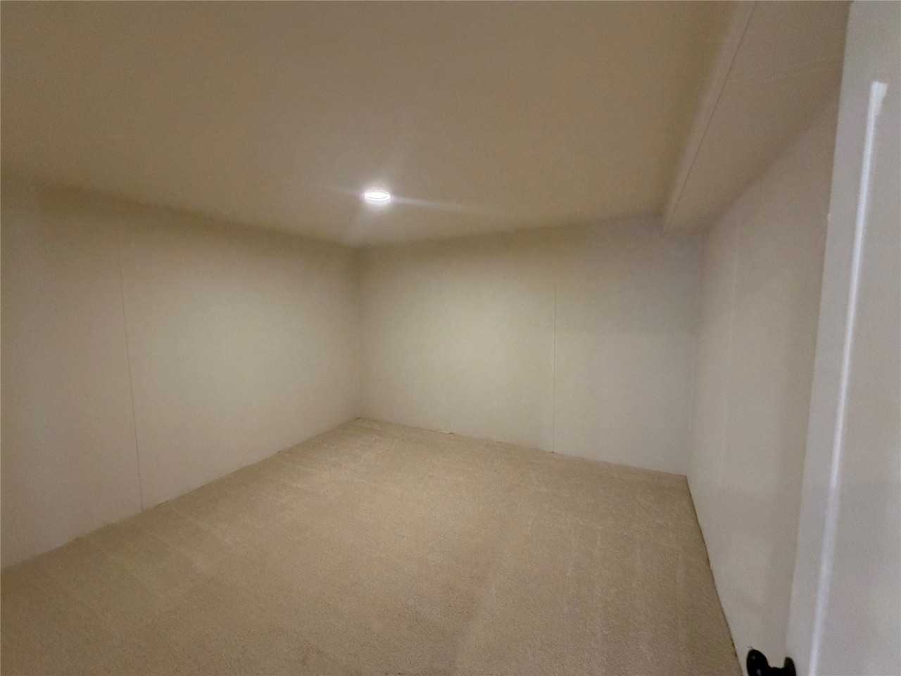 715 Comanche Cove Dr - Photo 6 of 15