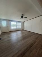 featured image of 201 Lakeview Trl