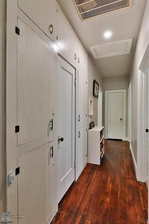 1010 Stowe St - Photo 7 of 12