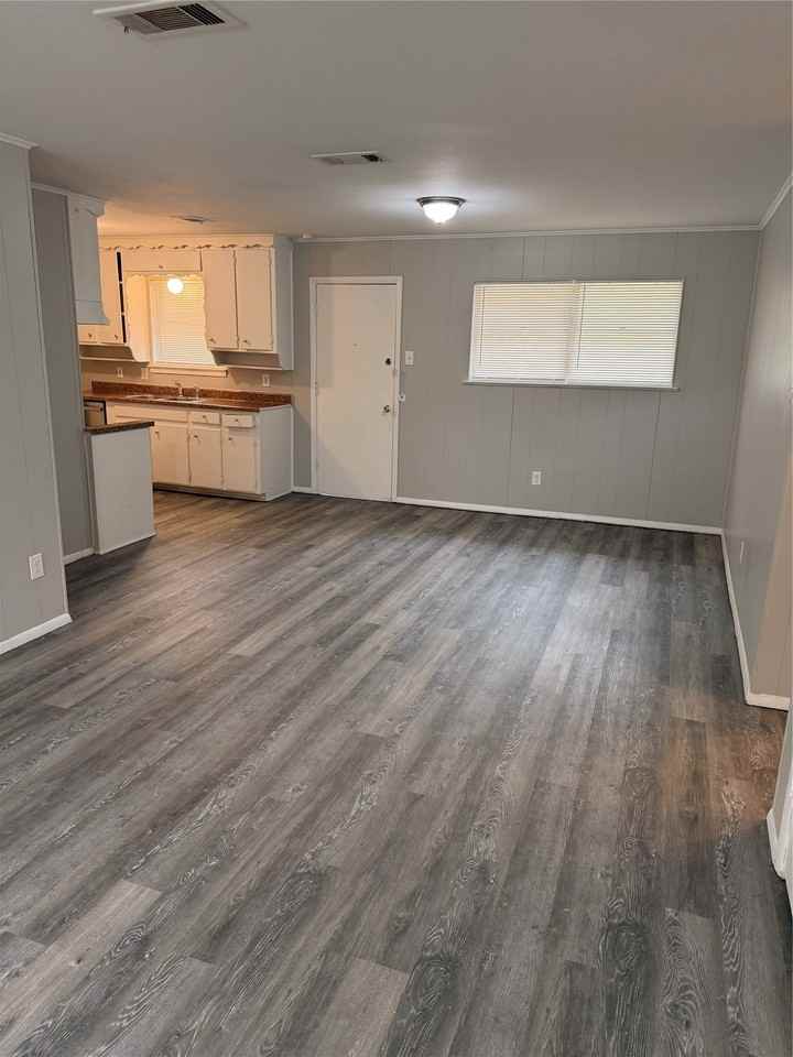 6541 Avalon Dr - Photo 5 of 14