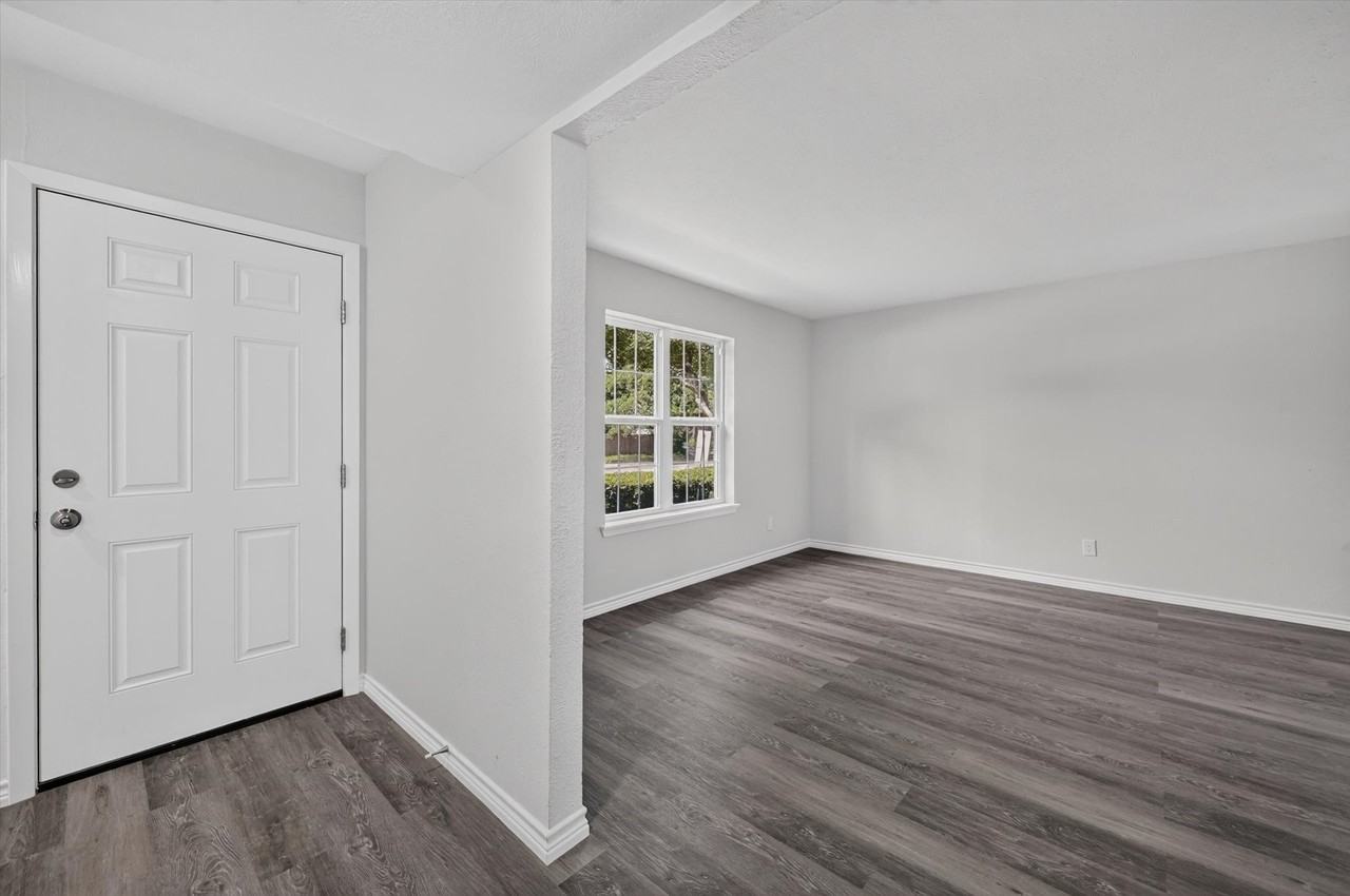 1801 E Grauwyler Rd #101 - Photo 5 of 40